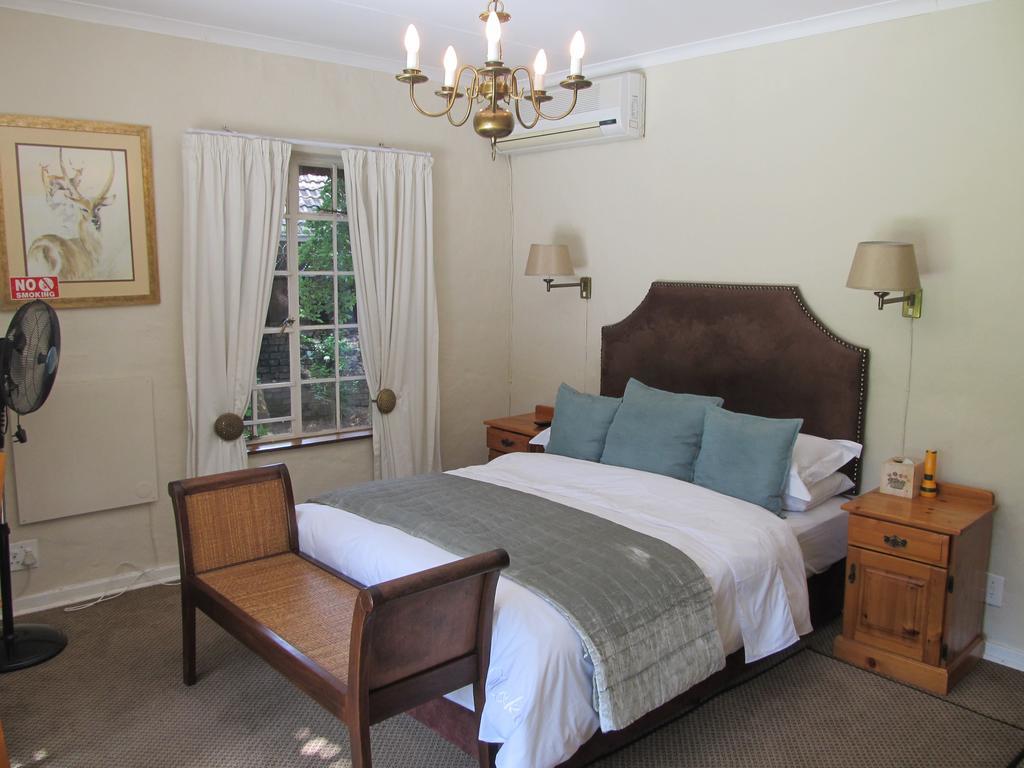 Thatchfoord Lodge Johannesburg Exterior foto