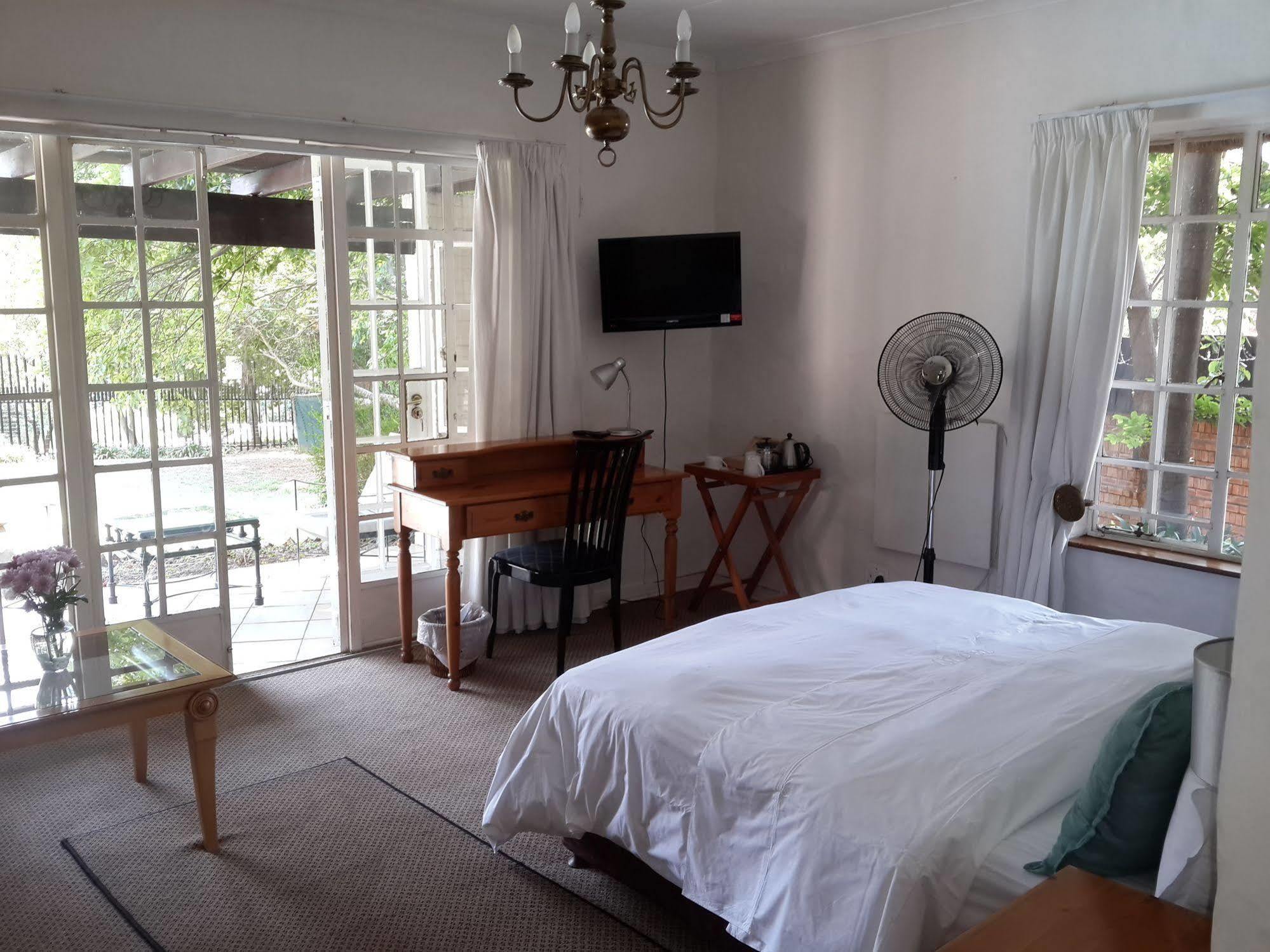 Thatchfoord Lodge Johannesburg Exterior foto
