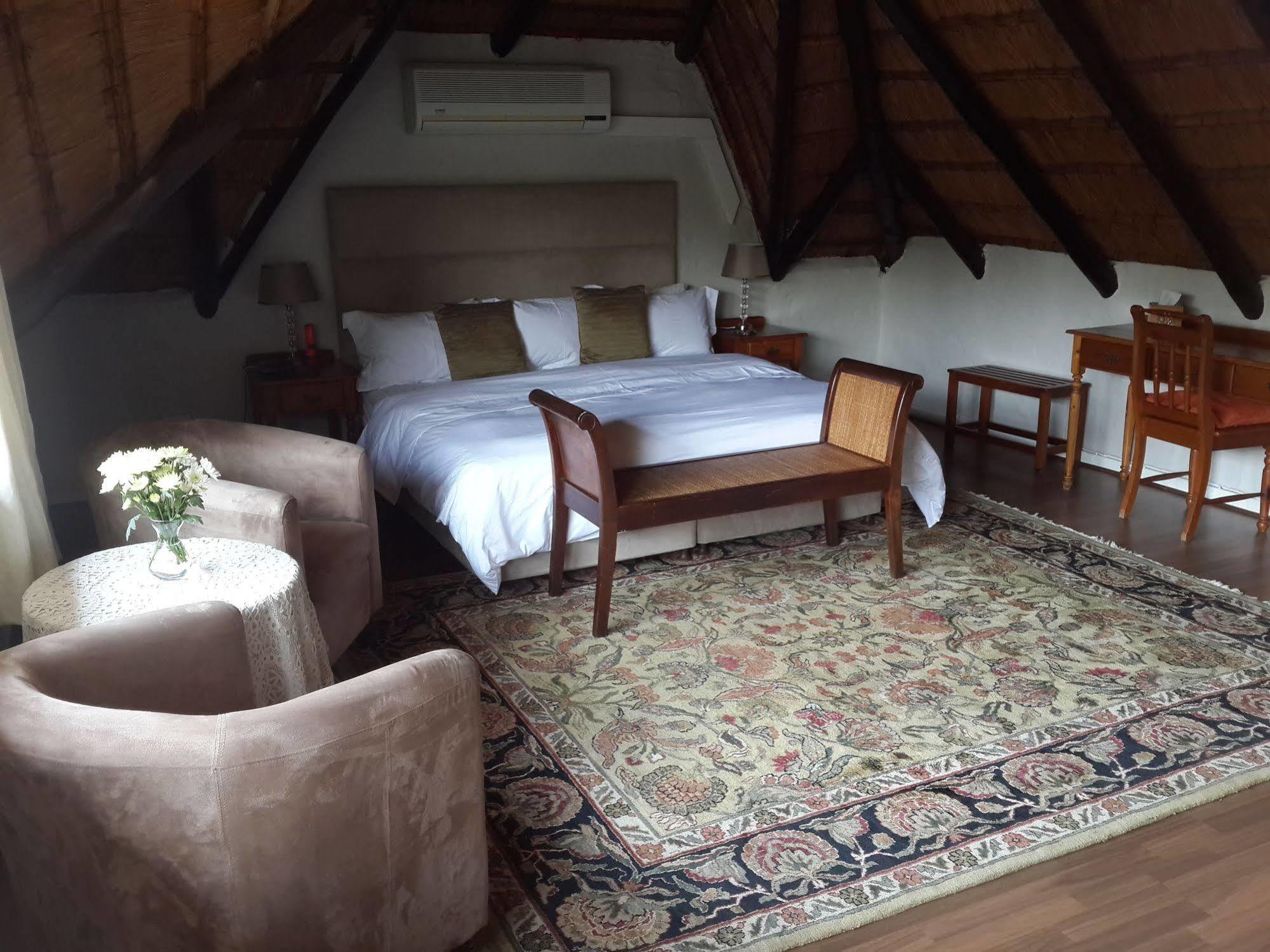 Thatchfoord Lodge Johannesburg Exterior foto