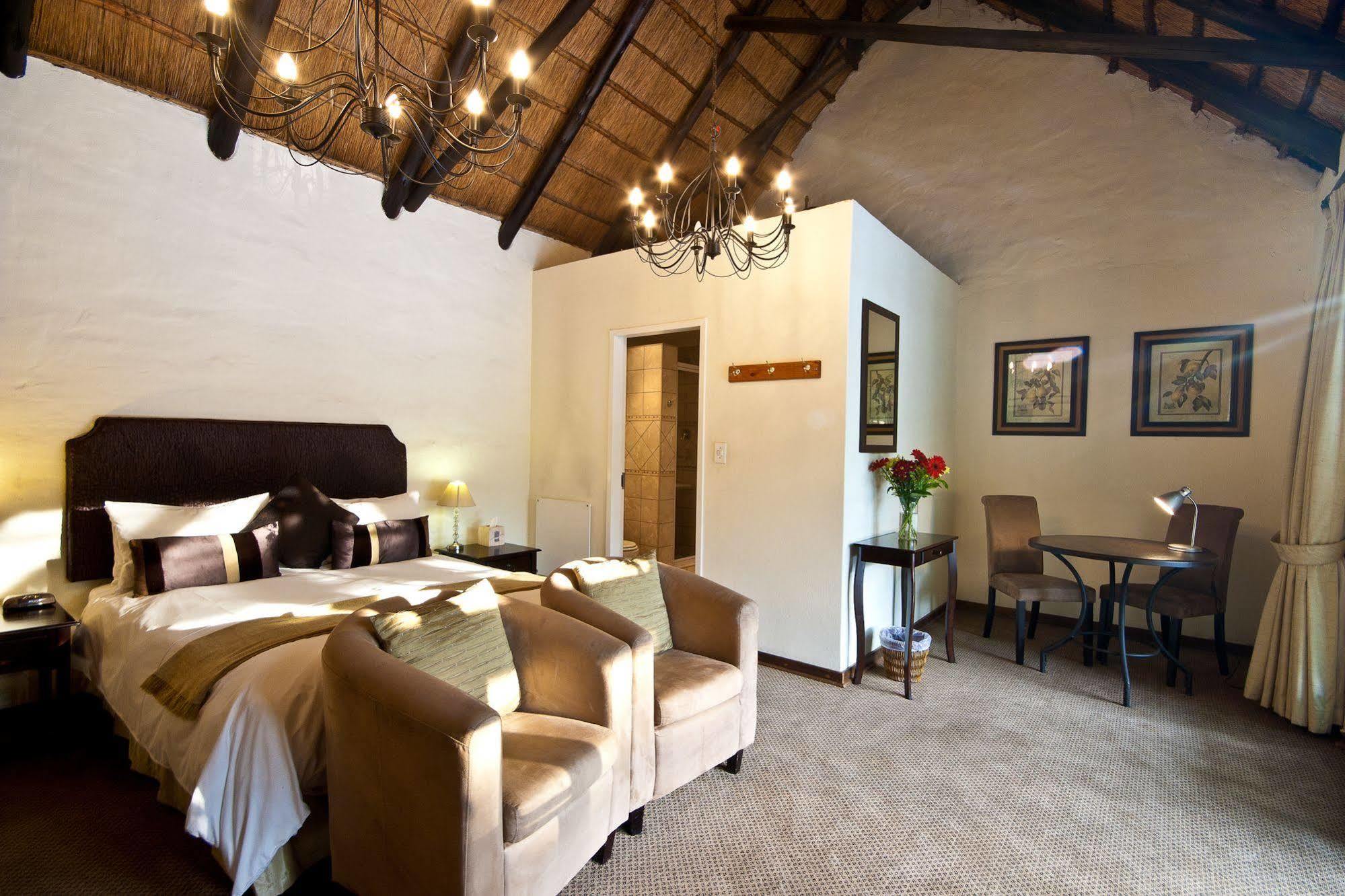 Thatchfoord Lodge Johannesburg Exterior foto